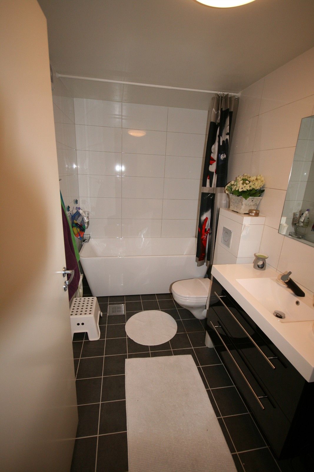 TIL LEIE: Leilighet med god standard, lademulighet