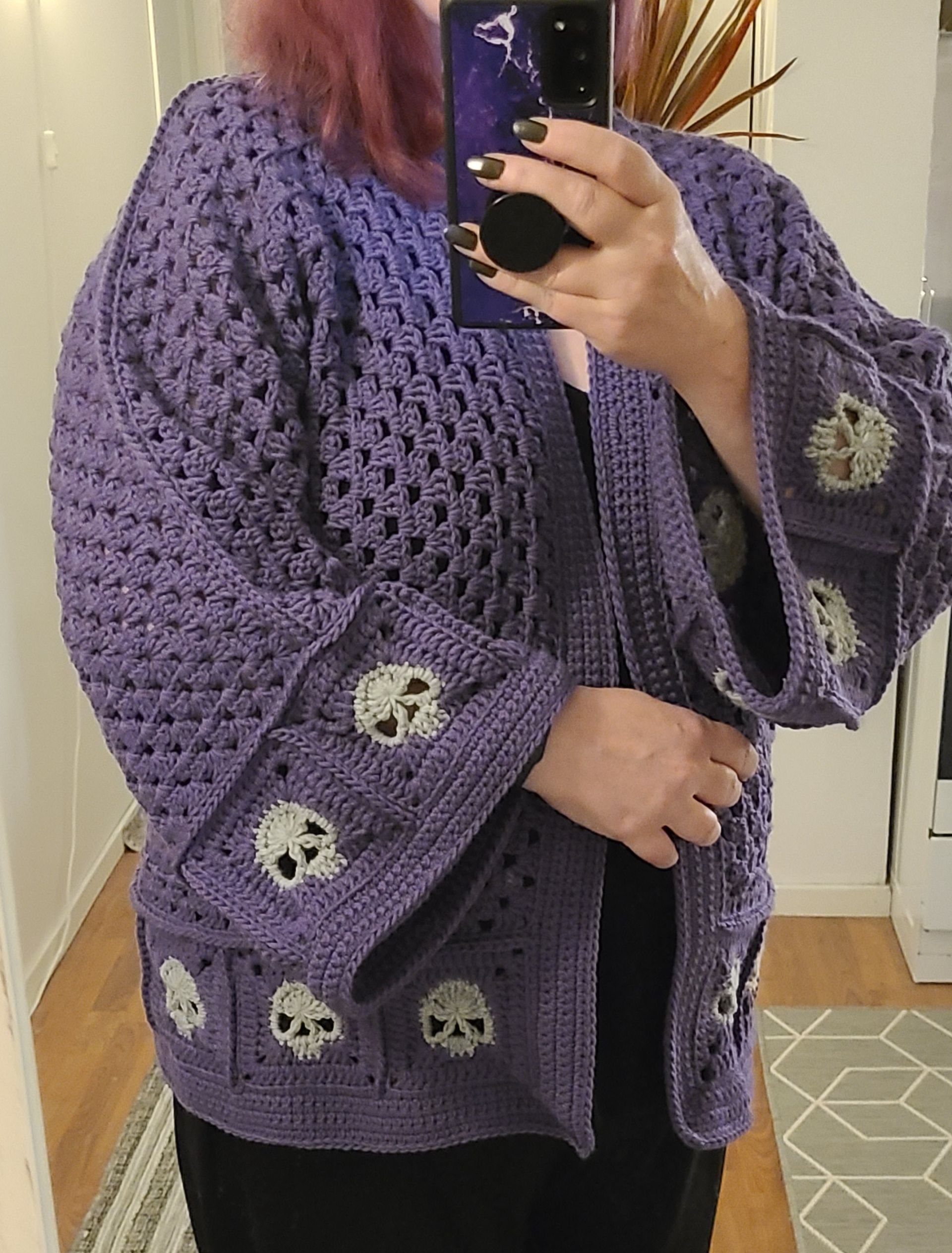 Heklet Hexagon-jakke med hodeskalleruter