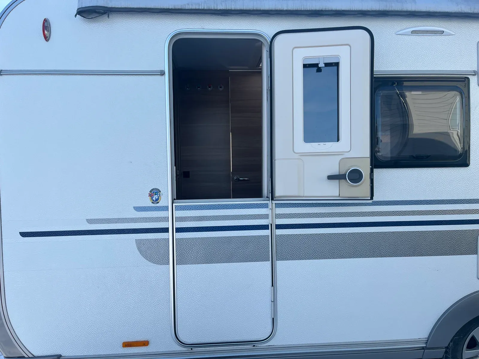 Adria 542 PK - familievennlig kjørevogn