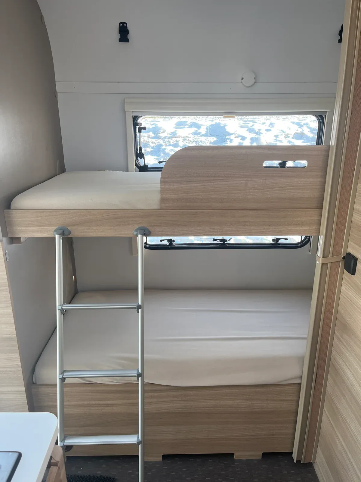 Adria 542 PK - familievennlig kjørevogn