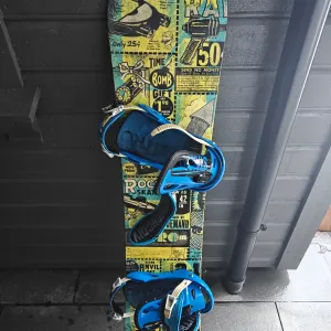 Slalom og snowboard sko, ski, brett